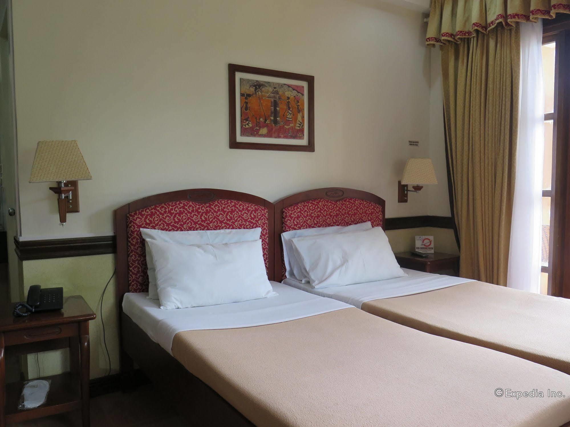 G'S Grand Resort And Convention Center Panglao Exterior foto